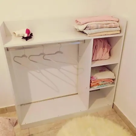Fabulous Location Close To Old Town דירה *
